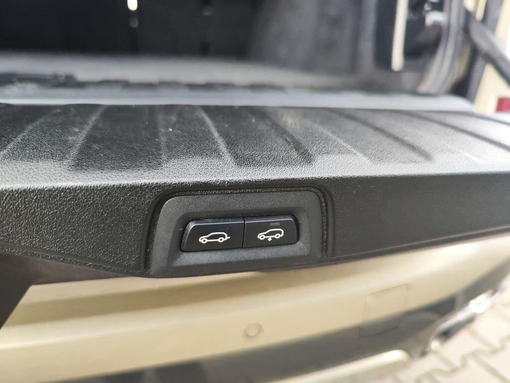 BMW X5 SUV / Terénní 3,0 l 195 kw