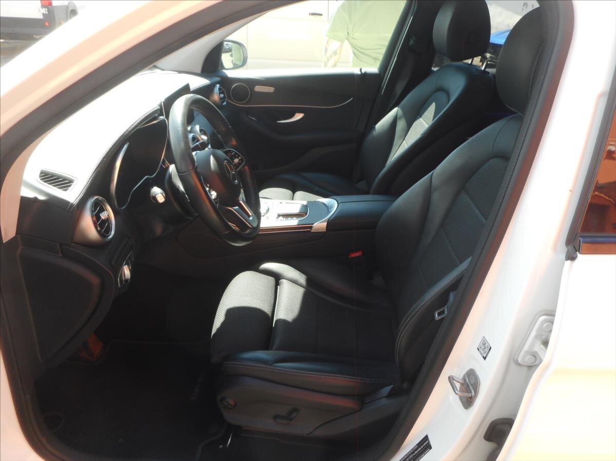Mercedes-Benz GLC SUV / Terénní 2,0 l 143 kw