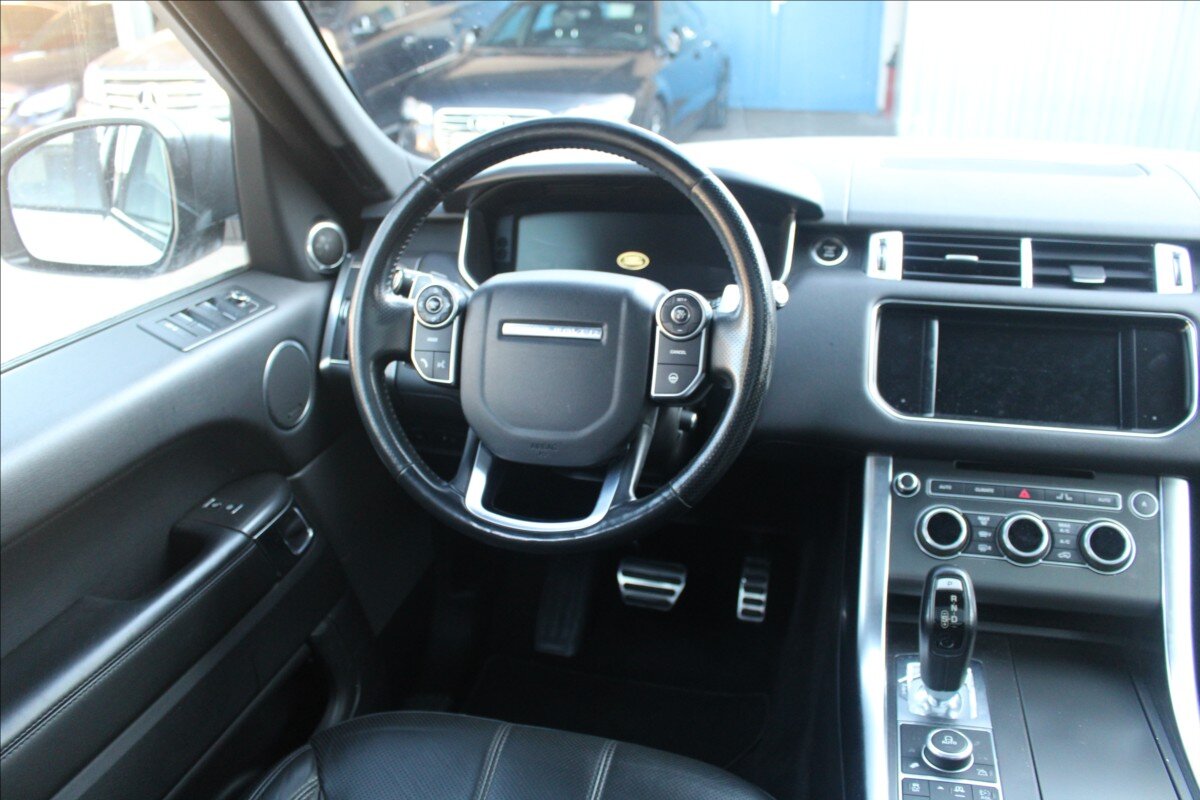 Land Rover Range Rover Sport SUV 4,4 l 250 kw