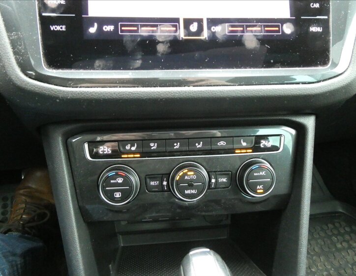 Volkswagen Tiguan SUV / Terénní 2,0 l 110 kw