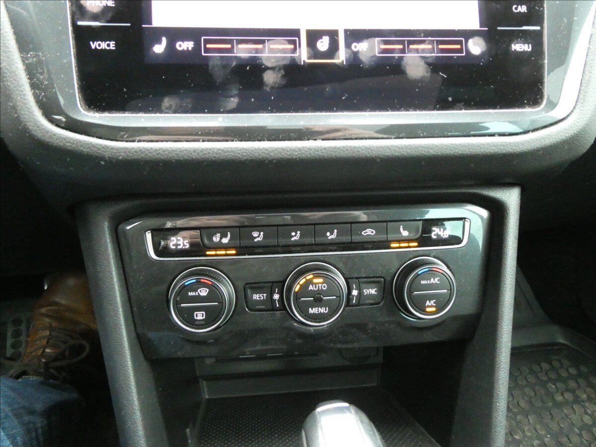 Volkswagen Tiguan SUV / Terénní 2,0 l 110 kw