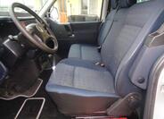 Volkswagen Caravelle 17