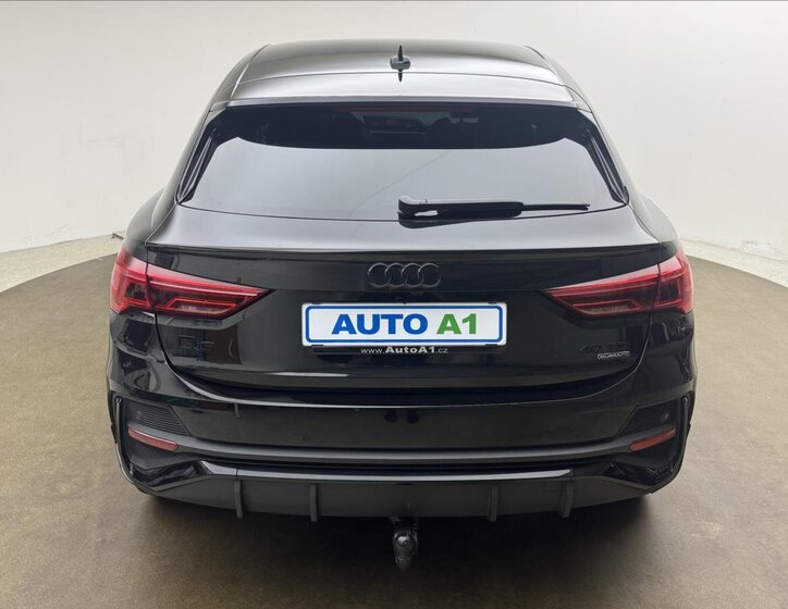 Audi Q3 SUV / Terénní 2,0 l 147 kw