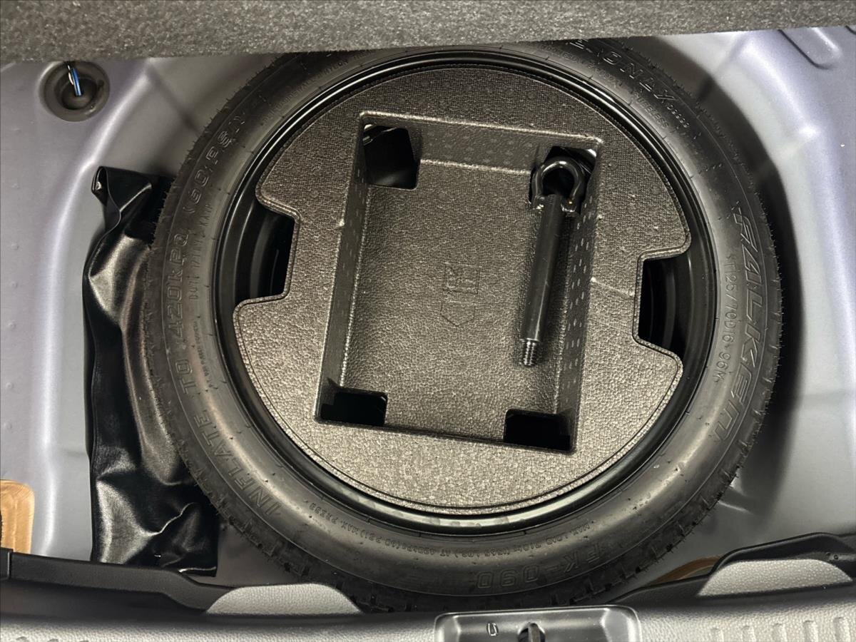 Toyota Yaris Hatchback 1,5 l 68 kw