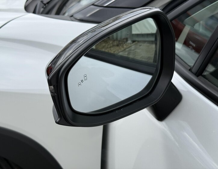 Toyota Corolla Cross SUV / Terénní 2,0 l 98 kw