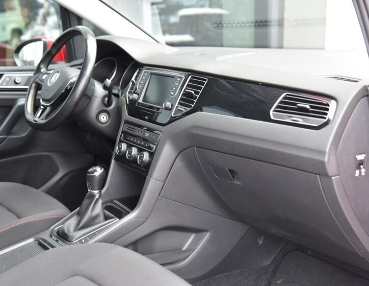 Volkswagen Golf Sportsvan MPV 1,2 l 81 kw