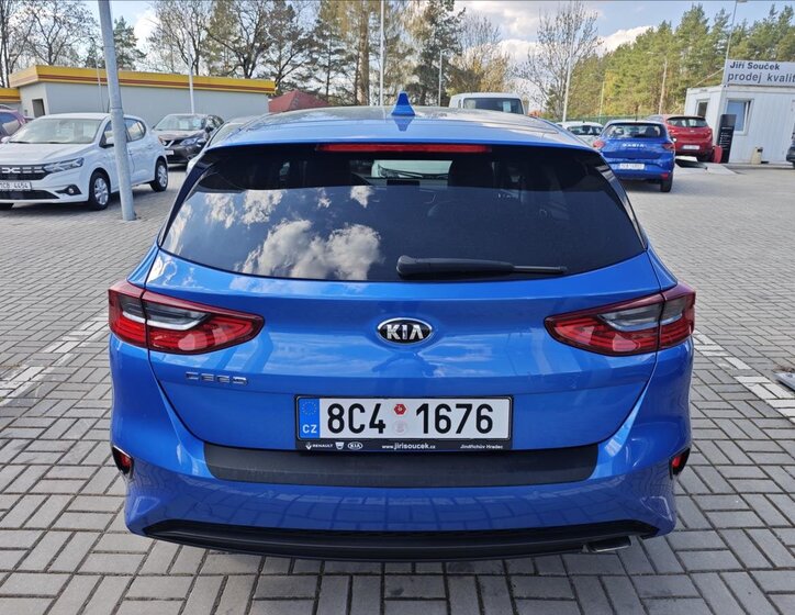 KIA Ceed Hatchback 1,4 l 103 kw