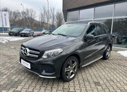 Mercedes-Benz GLE SUV / Terénní 2,1 l 150 kw