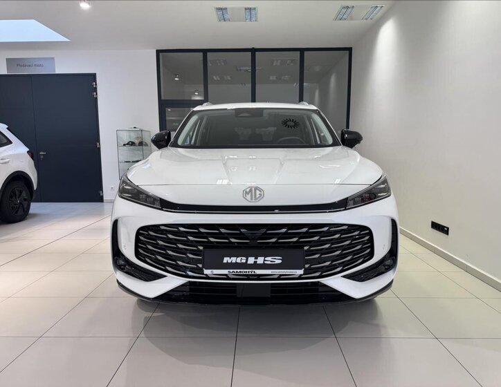 MG HS SUV 1,5 l 165 kw