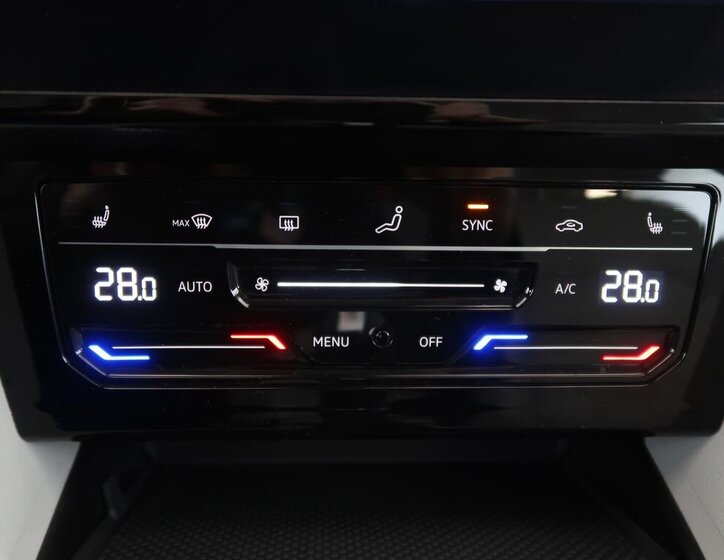 Volkswagen Passat 23