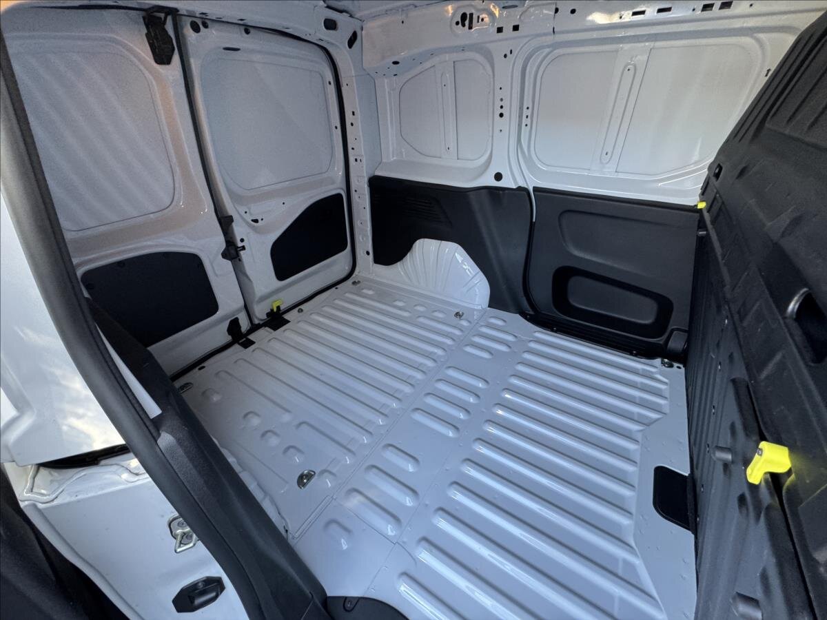 Peugeot Partner Skříň 1,5 l 75 kw