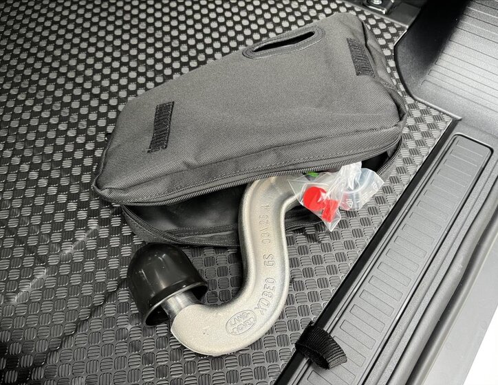 Land Rover Defender SUV / Terénní 3,0 l 257 kw