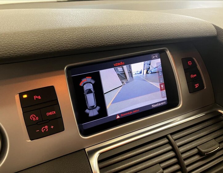 Audi Q7 SUV / Terénní 3,0 l 180 kw