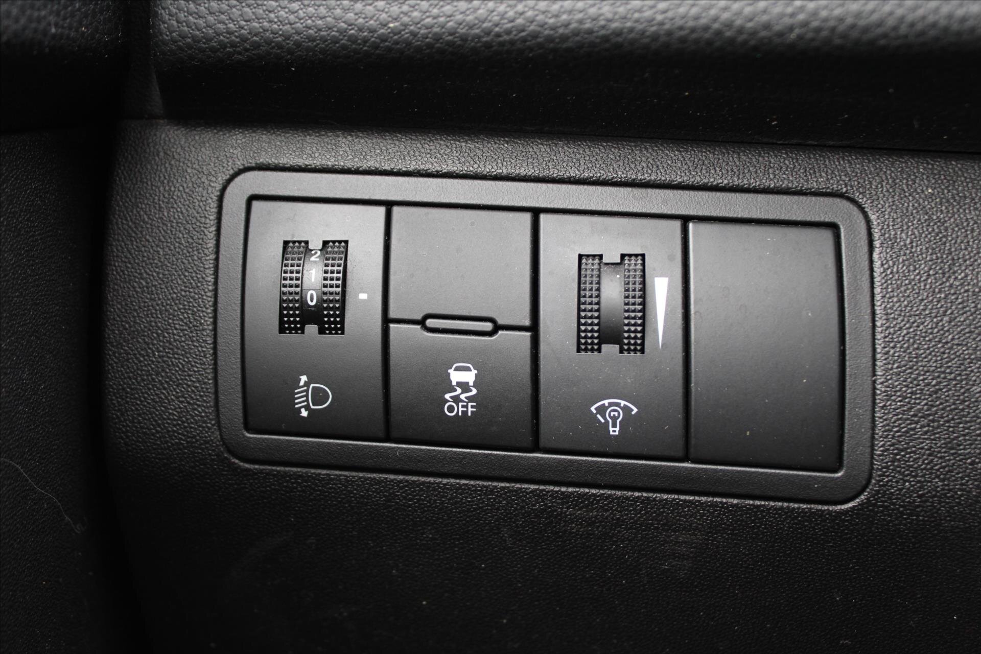 Hyundai ix20 MPV 1,4 l 66 kw