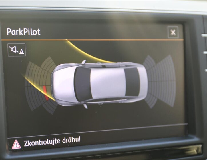 Volkswagen Passat Sedan 2,0 l 110 kw