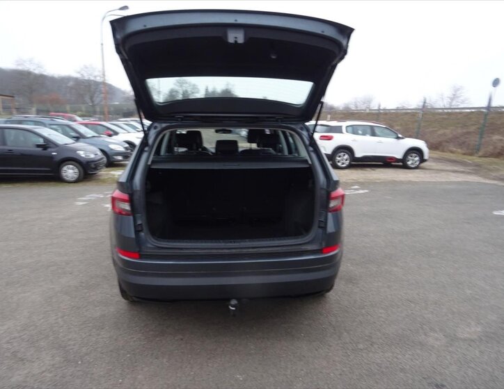 Škoda Kodiaq SUV / Terénní 1,5 l 110 kw