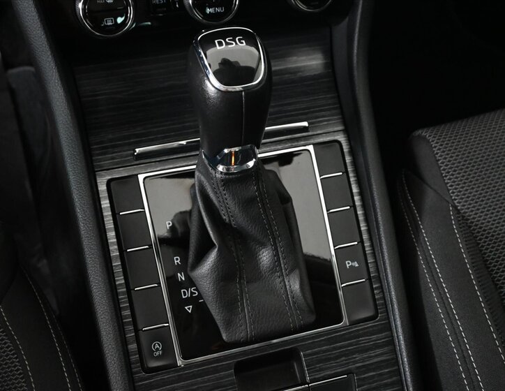 Škoda Superb Kombi 2,0 l 110 kw