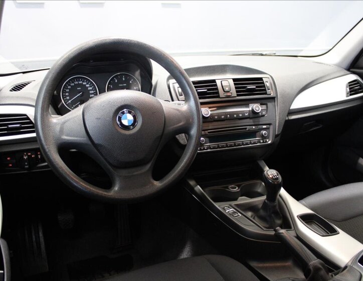 BMW Řada 1 Hatchback 2,0 l 105 kw