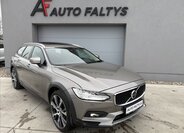 Volvo V90 36