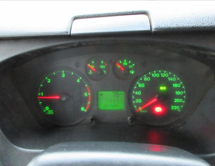 Ford Transit Valník 2,4 l 103 kw