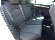 Volkswagen Passat 53