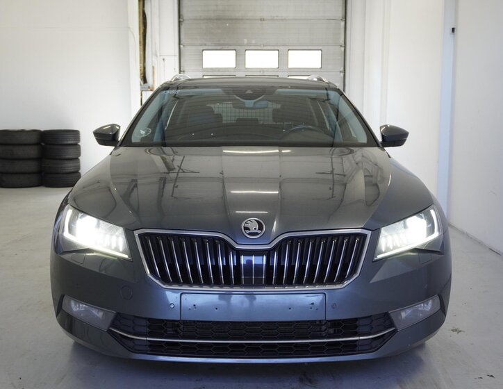 Škoda Superb Kombi 1,5 l 110 kw