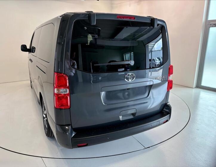 Toyota ProAce 7