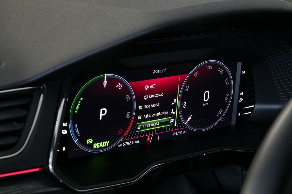 Škoda Superb Kombi 1,4 l 160 kw