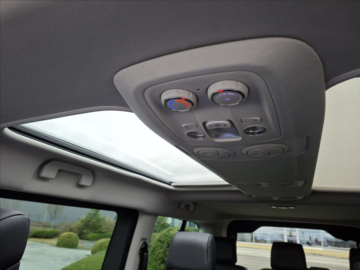 Citroën SpaceTourer MPV 2,0 l 130 kw