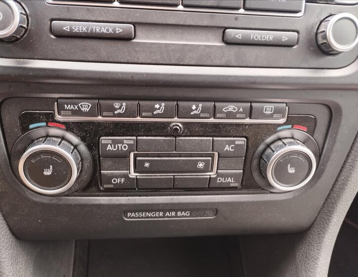 Volkswagen Golf Kombi 1,6 l 77 kw