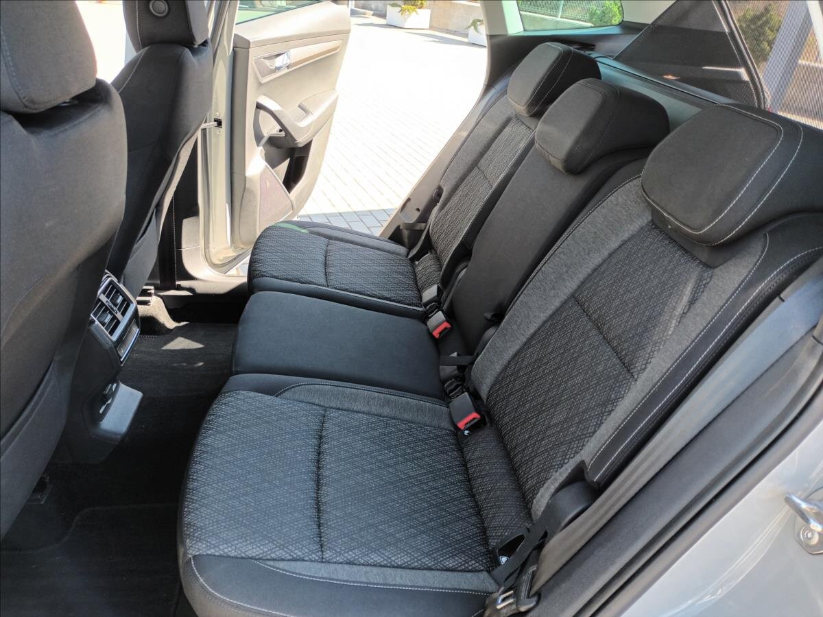 Škoda Karoq SUV / Terénní 2,0 l 110 kw