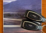 Ford S-MAX MPV 2,5 l 140 kw