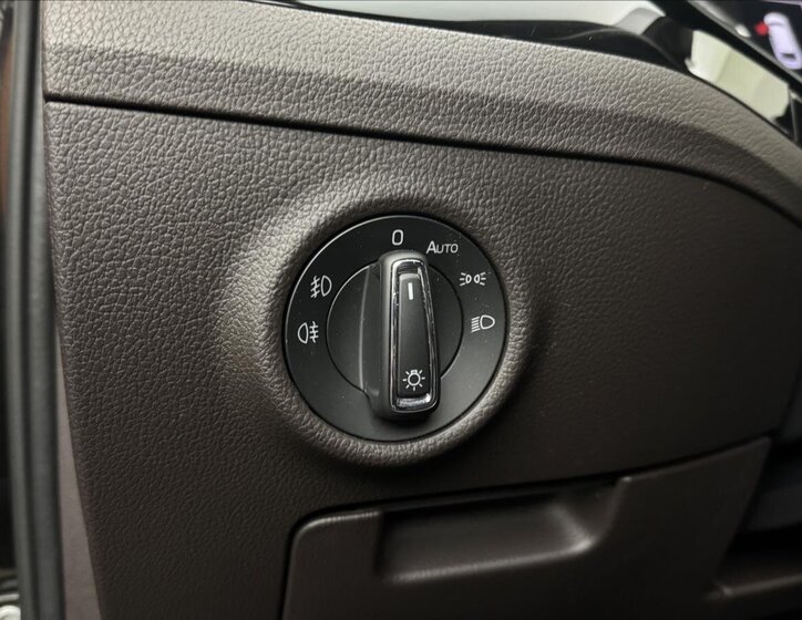 Škoda Superb Kombi 2,0 l 110 kw