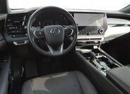 Lexus RX 350h SUV / Terénní 2,5 l 140 kw