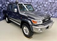 Toyota Land Cruiser 4