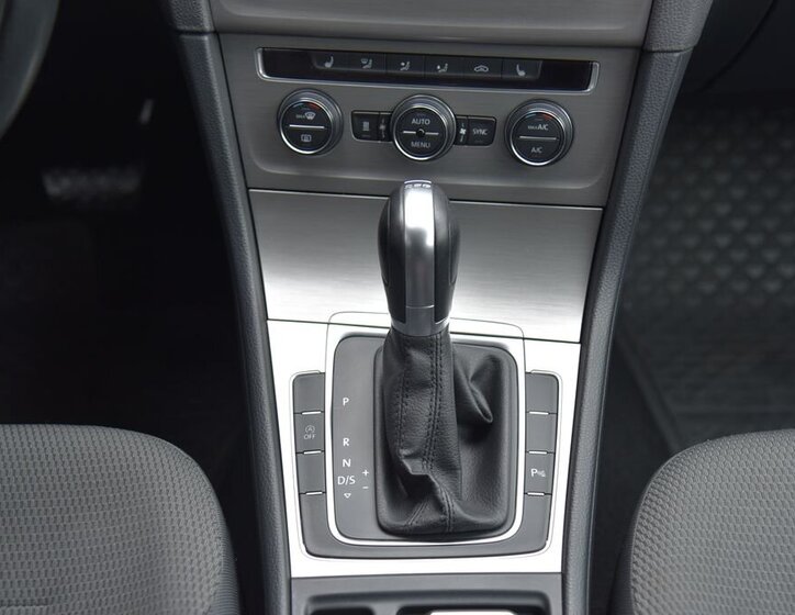 Volkswagen Golf Kombi 1,4 l 81 kw