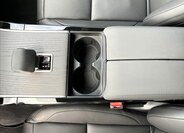 Land Rover Range Rover Velar SUV / Terénní 2,0 l 150 kw