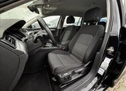 Volkswagen Passat Kombi 1,5 l 110 kw