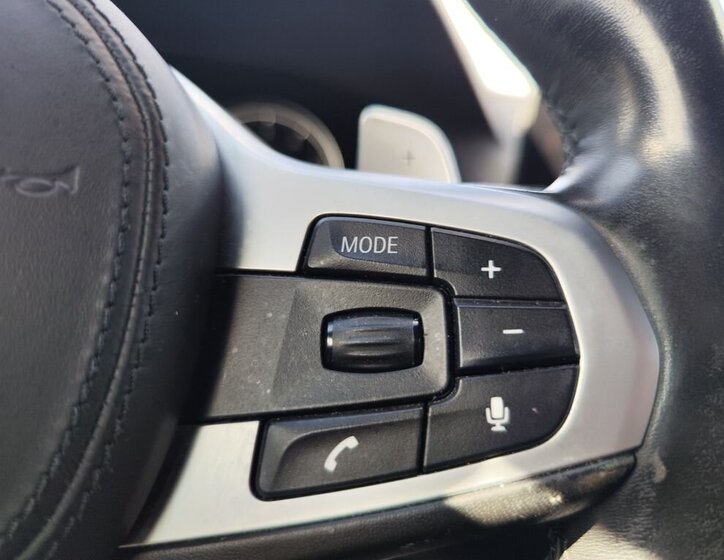 BMW Řada 5 Sedan / Limuzína 3,0 l 250 kw