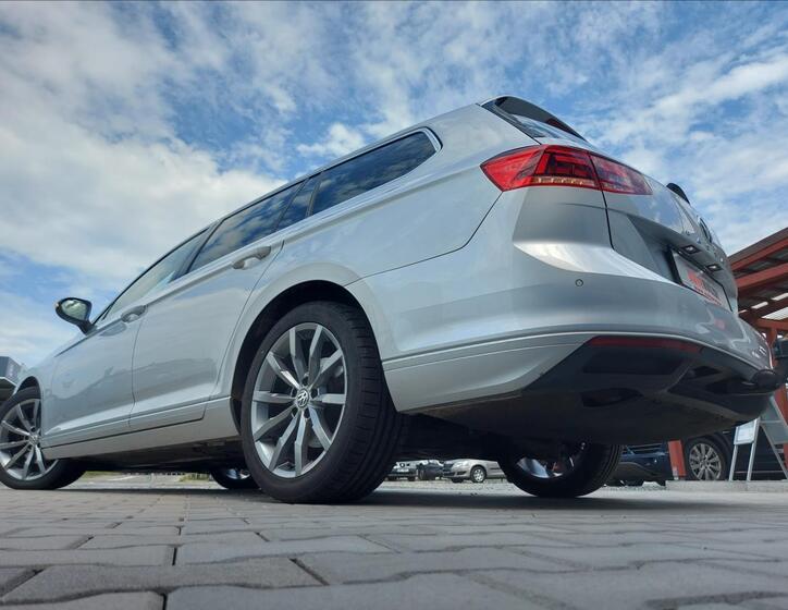 Volkswagen Passat 44