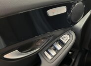 Mercedes-Benz GLC SUV 2,0 l 120 kw