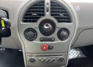 Renault Modus Hatchback 1,4 l 72 kw
