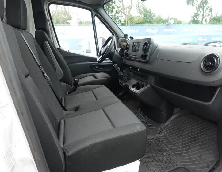 Mercedes-Benz Sprinter Valník 2,0 l 125 kw