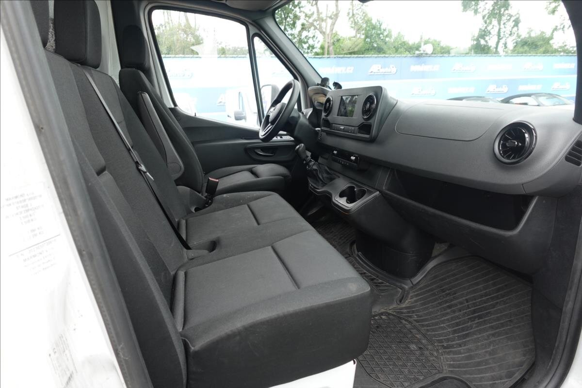 Mercedes-Benz Sprinter Valník 2,0 l 125 kw