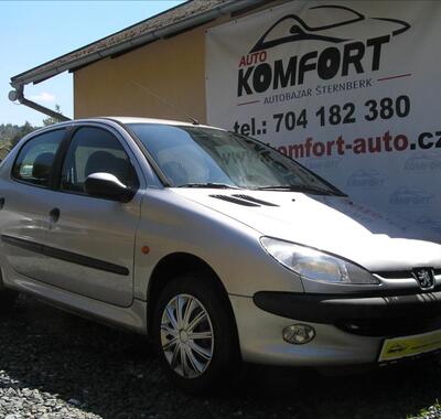 Peugeot 206 1