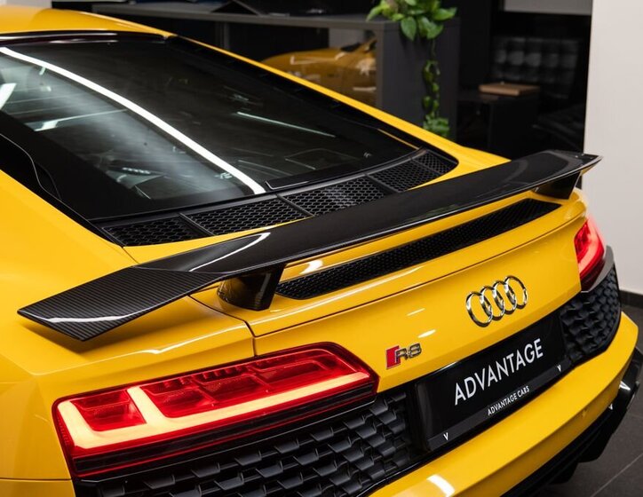 Audi R8 Kupé 5,2 l 456 kw