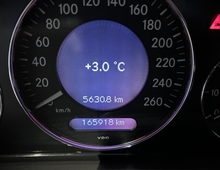 Mercedes-Benz CLK 21