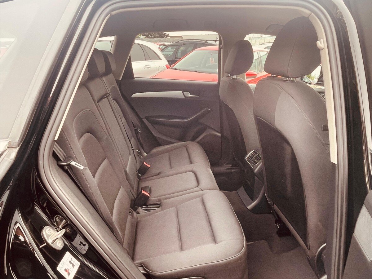 Audi Q5 SUV / Terénní 2,0 l 155 kw
