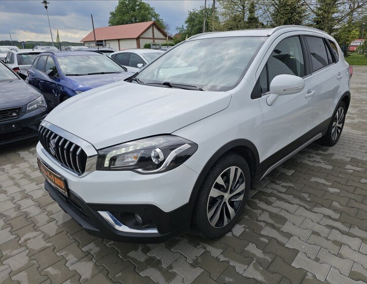 Suzuki SX4 S-Cross Hatchback 1,4 l 103 kw