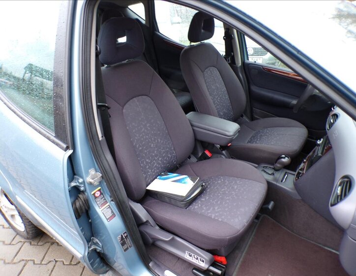 Mercedes-Benz Třídy A 21